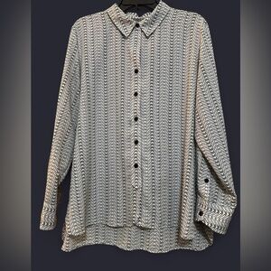 Ellen Tracy Safety Pin Button Top